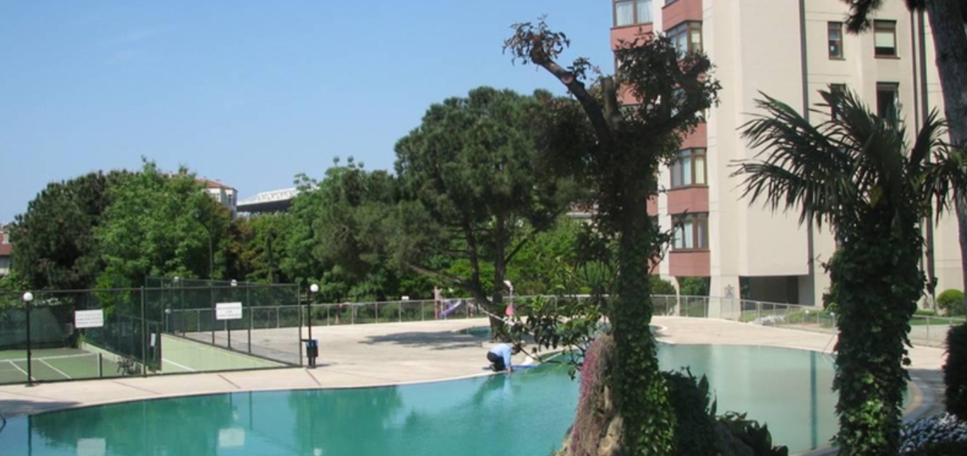 KIZILTOPRAK KULELİ