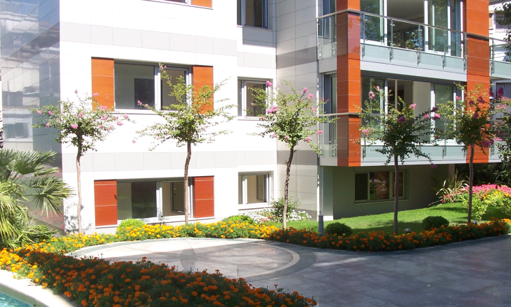 Suadiye Kumru Yuvası Konutları Apartman Dairelerini Hizmete sunduk.