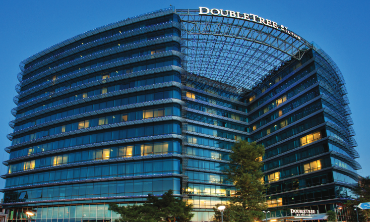 Kadıköy-Moda'da bulunan beş yıldızlı DoubleTree Hilton İstanbul-Moda'yı hizmete sunduk.